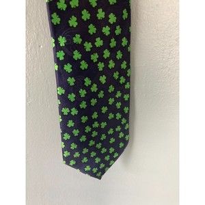 Traditional Craft Silk navy with green shamrocks tie